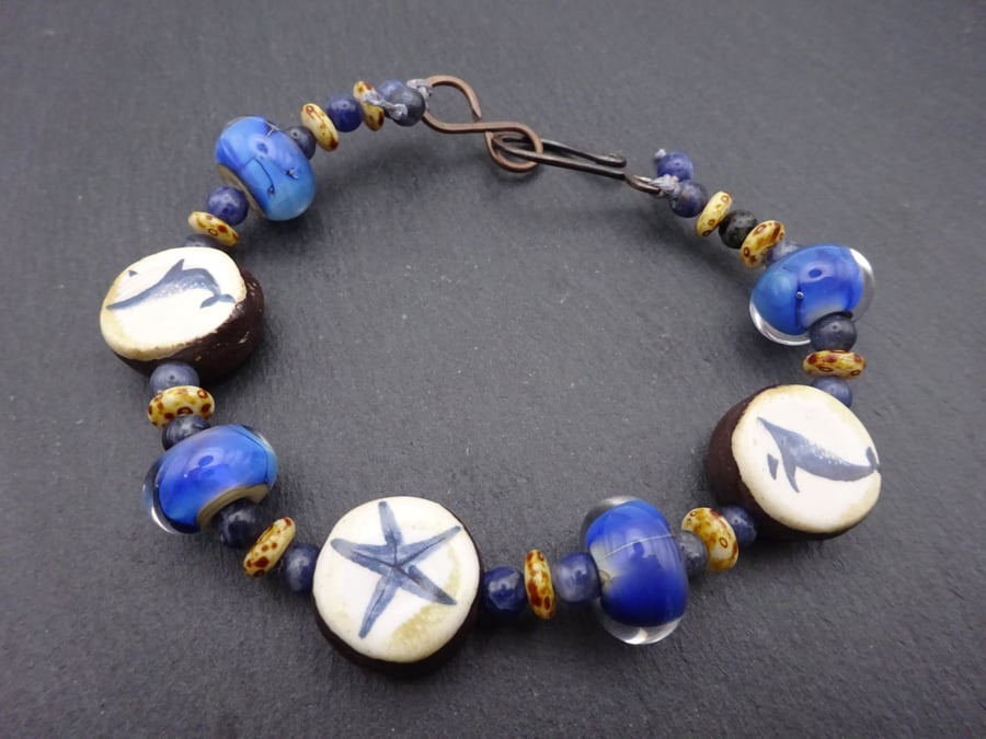 lampwork glass blue sea beaded bracelet