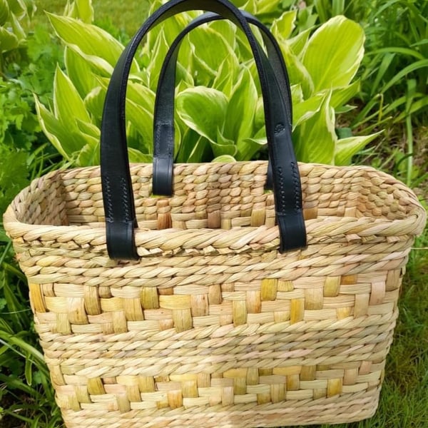 Rush Shopping Basket with English leather handles - Handmade in Cornwall - 646