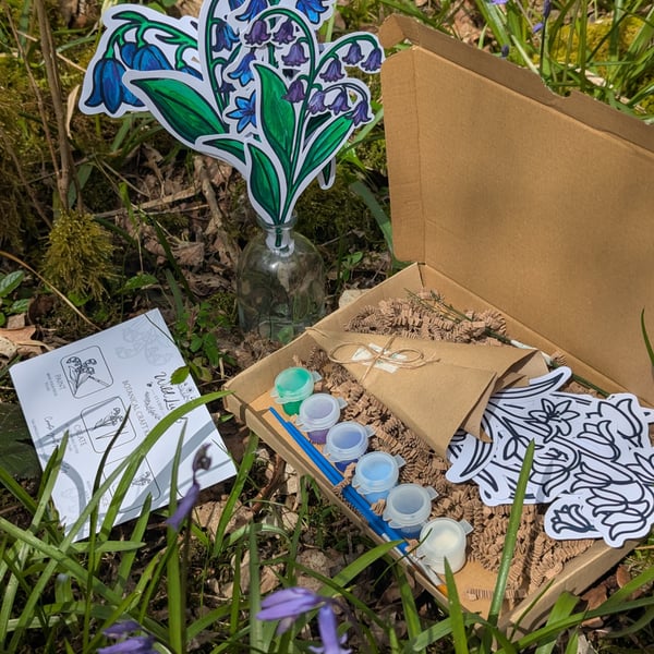 Bluebell Painting Craft Kit - Botanical Art Set, DIY Everlasting Flower Bouquet 