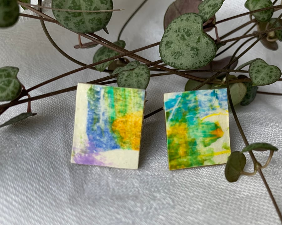 Stainless steel post earrings 