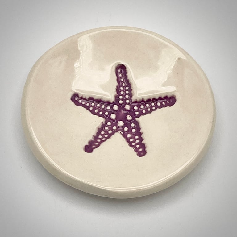 NEW! Ceramic ring dish with starfish design