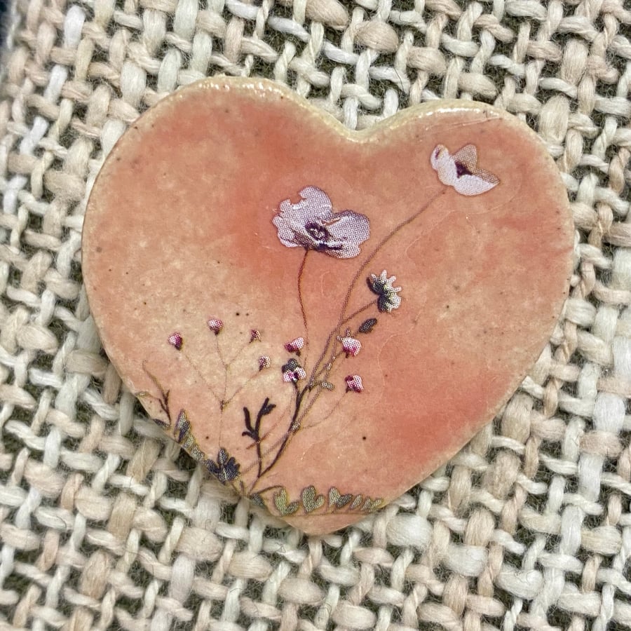 Pink heart single flower ceramic brooch badge, perfect gift, Free UK p&p