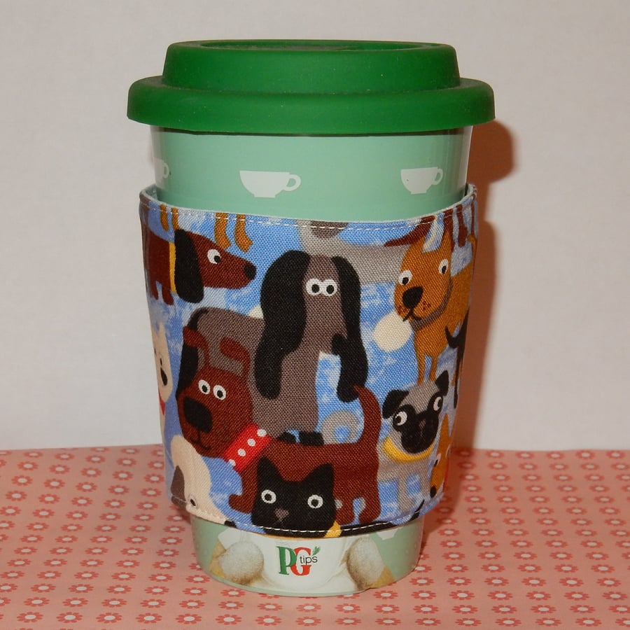 Travel mug cosy - Quirky dogs