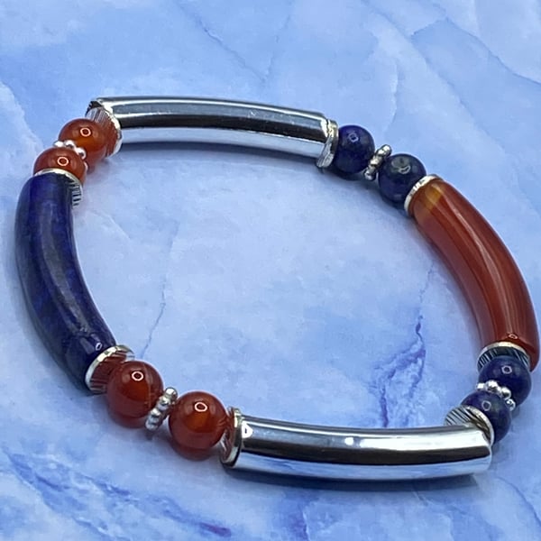 Stretchy bracelet with curved silver plated, red agate and lapis lazuli tubes