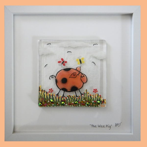 Handmade Fused Glass 'Little Pink Pig' Picture