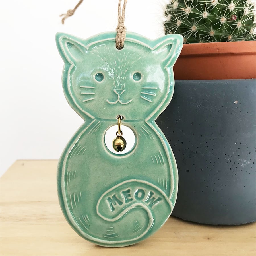 Ceramic Cat decoration with little bell (turquoise)