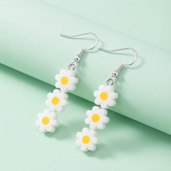 Daisy Drop Earrings 