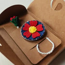 Red Felt Daisy Bookmark, Handmade Floral Page Marker, Cute Gift for Readers