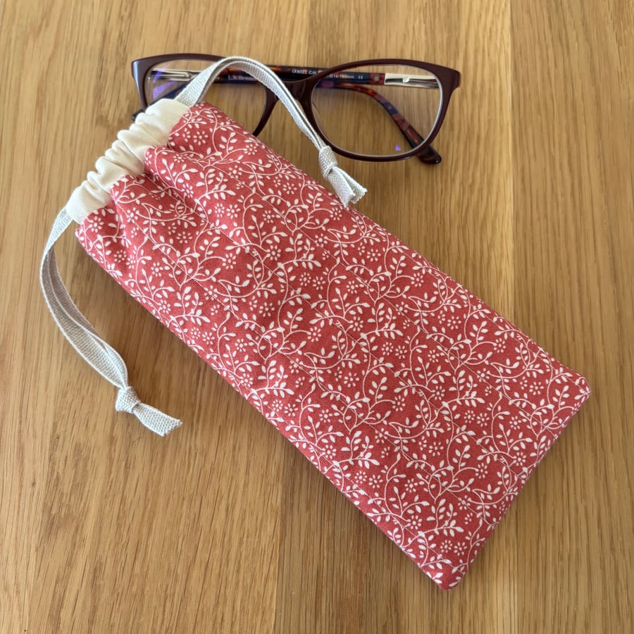 Glasses case, sunglasses pouch, padded, with drawstring,  in pink floral cotton
