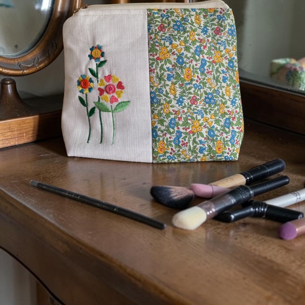Floral Makeup Bag - Liberty Fabric 