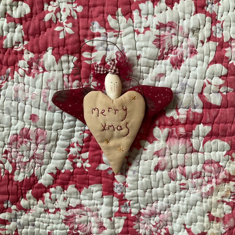 Homespun ‘merry xmas’ angel