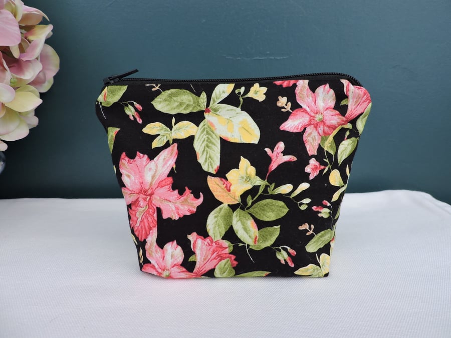 Sale Make Up Bag Zipped Pouch Folksy