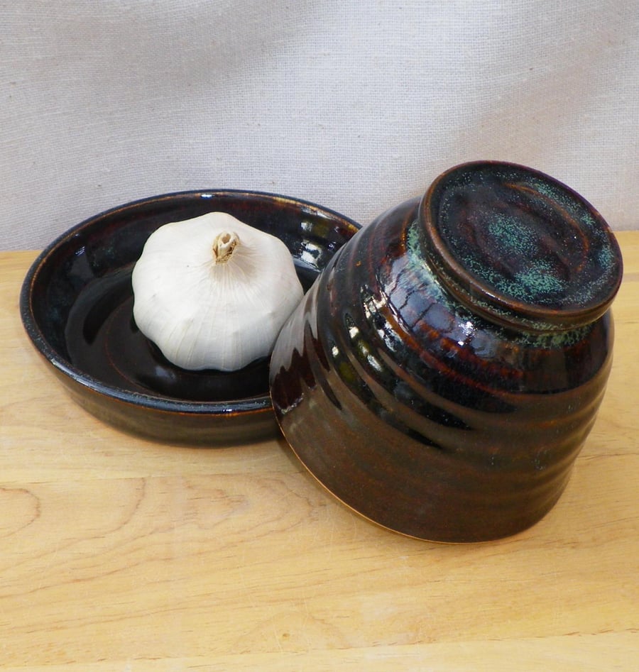 Garlic roaster baker dish hand thrown butterdish stoneware ceramic pottery