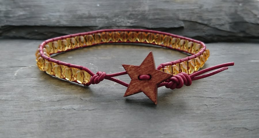 SALE leather bracelet with amber glass beads, garnet leather, wooden star button