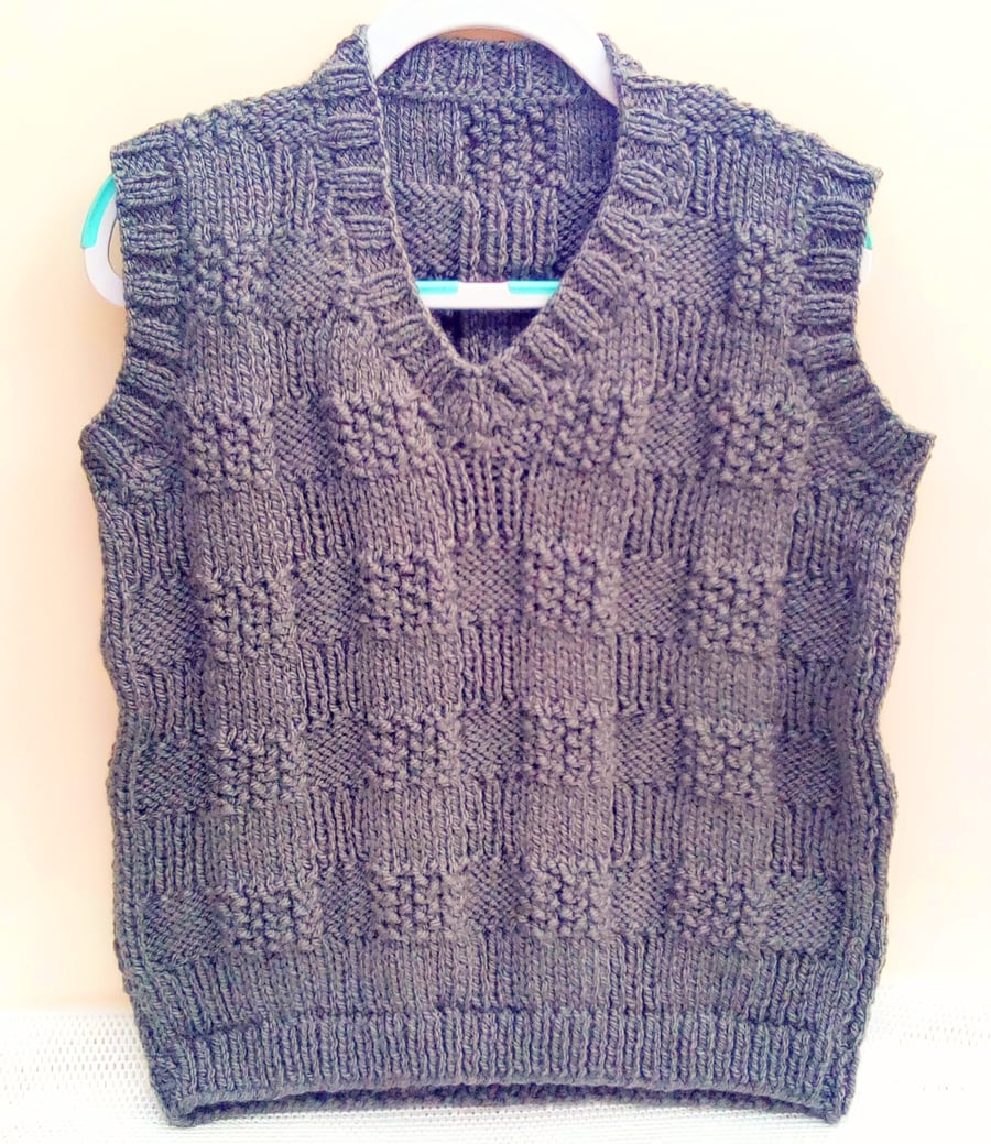 Child's Sleeveless Jumper with Large Basket Weave Pattern, Children's Clothes