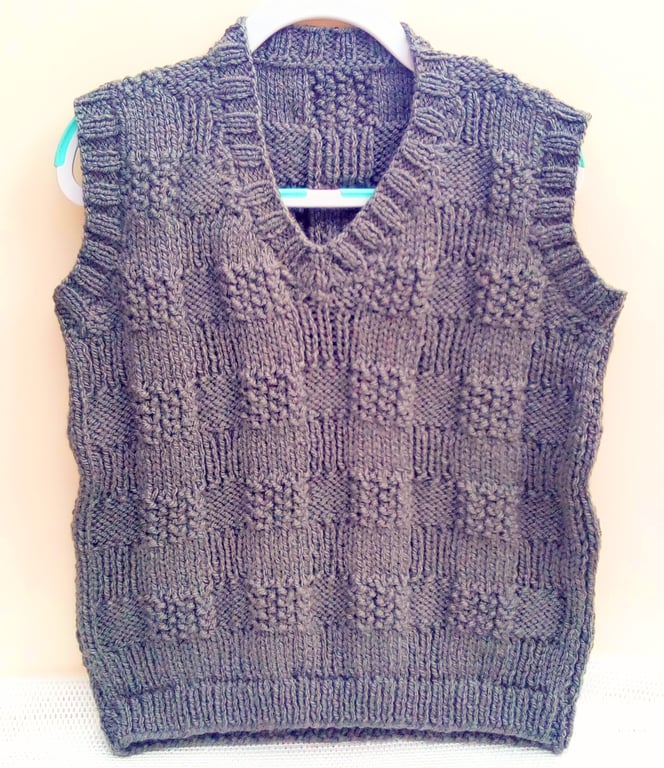Child's Sleeveless Jumper with Large Basket Weave Pattern, Children's Clothes