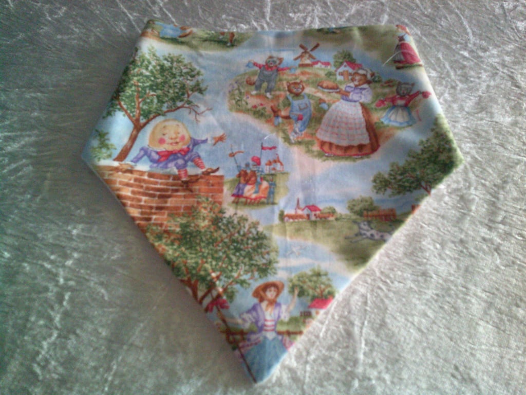 Nursery Rhymes Babies Dribble  Bib