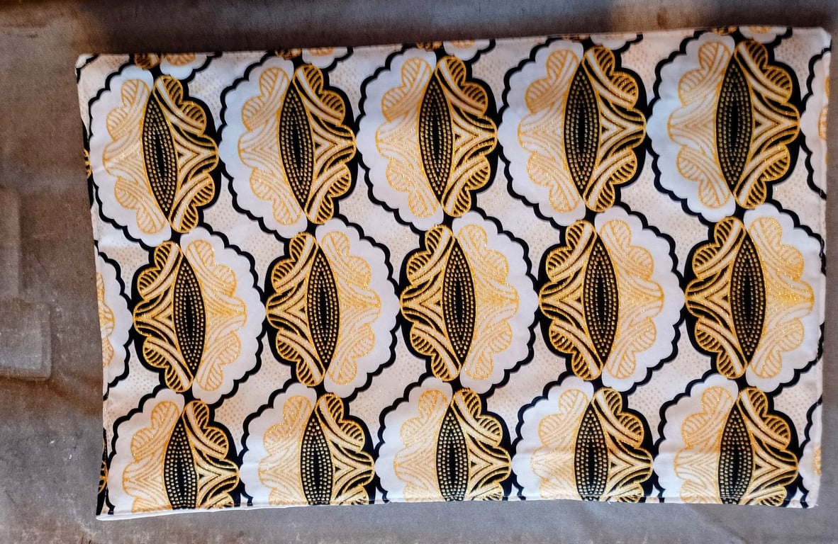 Large Table Mats 6, Serving Mats, 2 &  6 Napkins Sets - Quilted, Heat Insulated