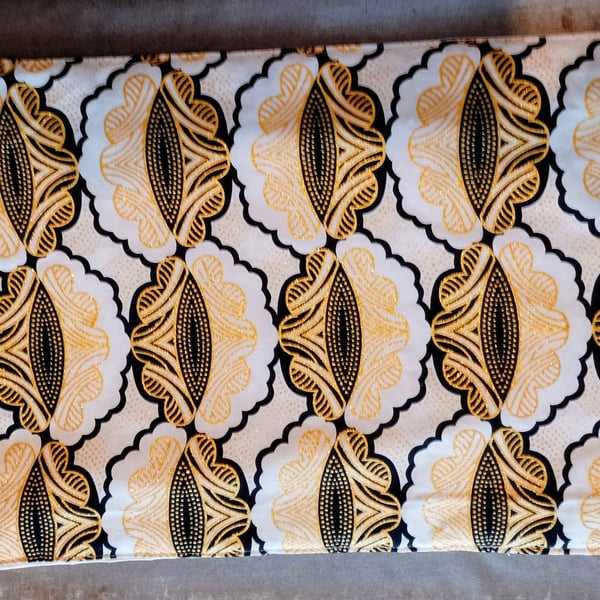 Large Table Mats 6, Serving Mats, 2 &  6 Napkins Sets - Quilted, Heat Insulated