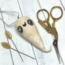 Spun Cotton Cream Ghost 5