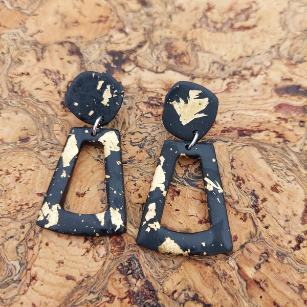 black and gold leaf a frame dangle studs 