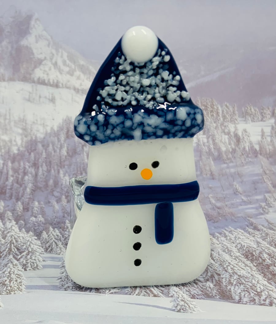 Snowman Hand fused Glass Tea Light holder. (With tea light)