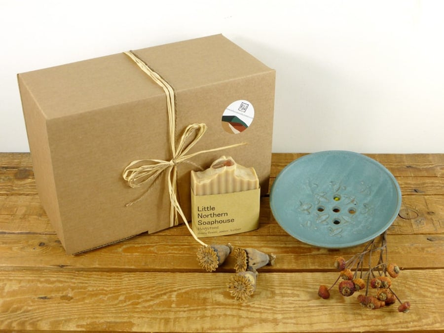 Gift Box - Soap Dish, Teal Bee & Hagstone Soap