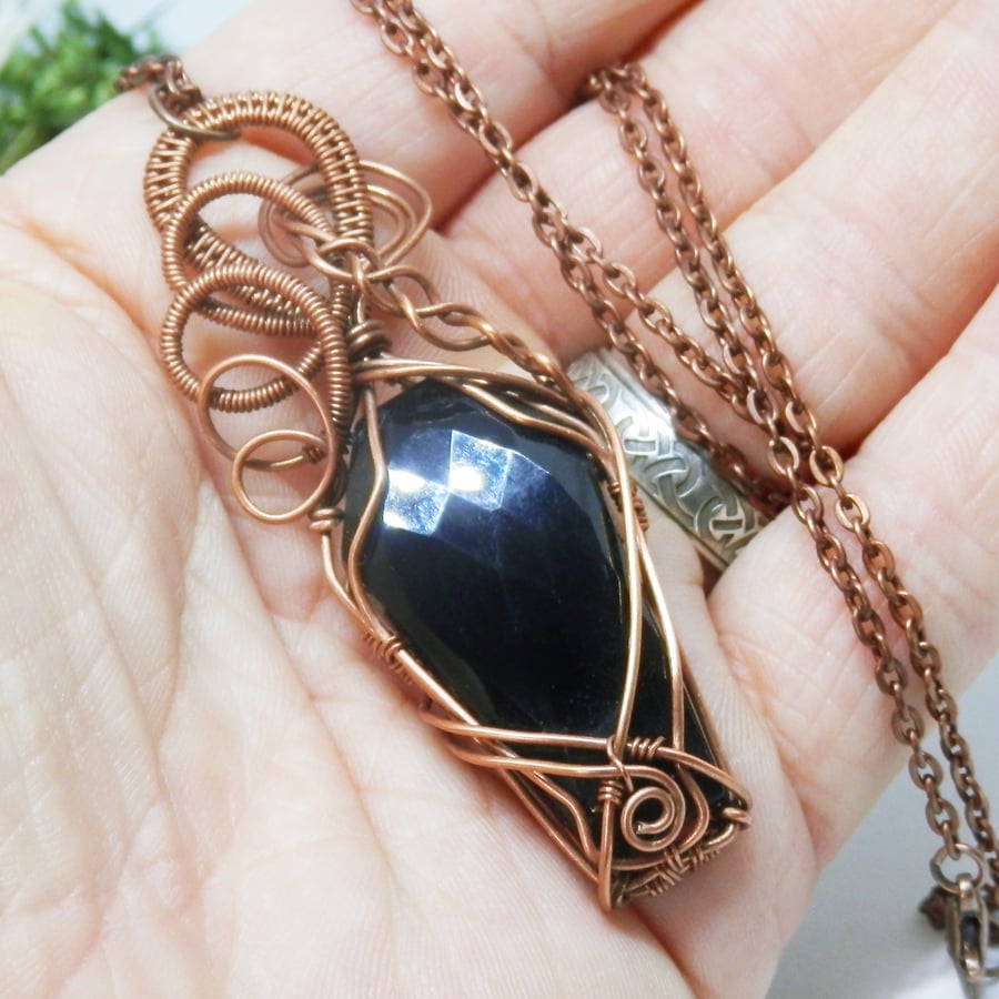Coffin Shaped Copper Necklace With Faceted Onyx