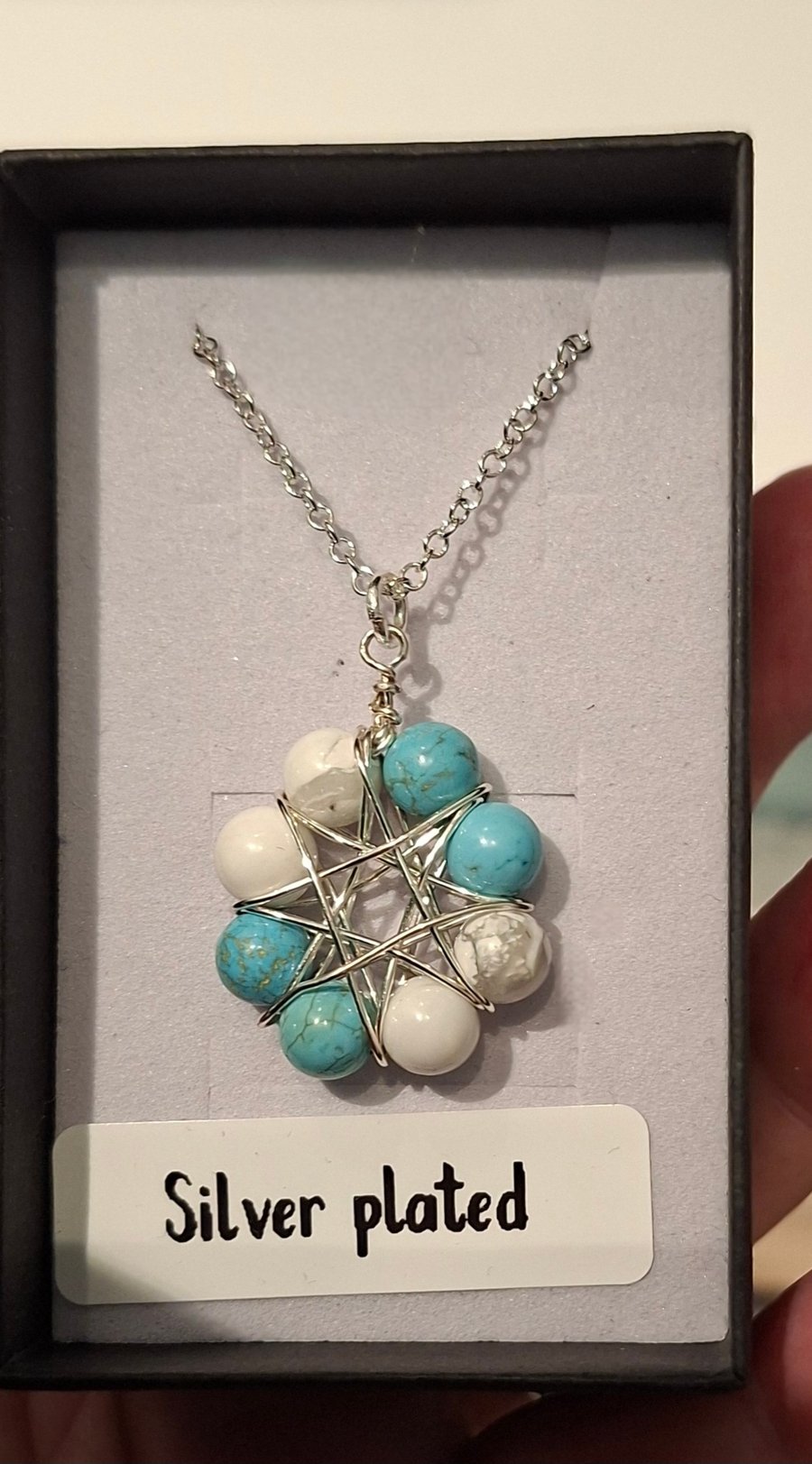 Wire wrapped pendant with chain 