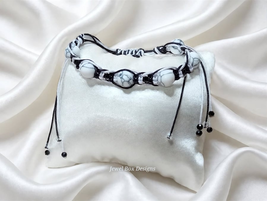White Howlite with Black Spinel Bracelet