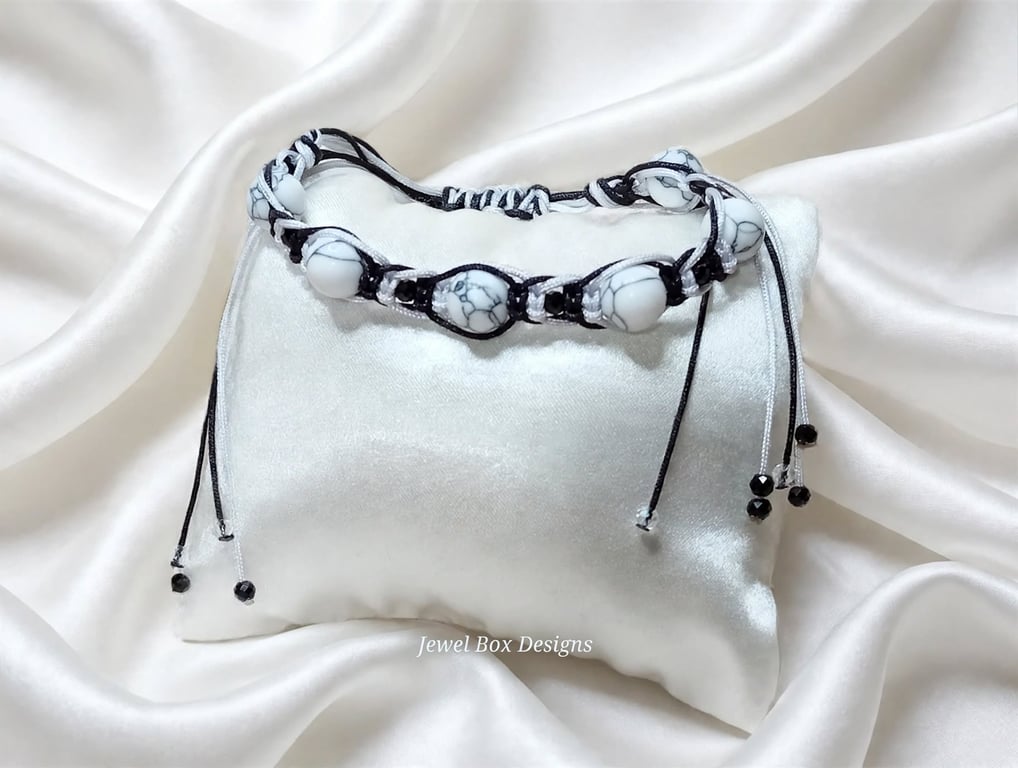White Howlite with Black Spinel Bracelet