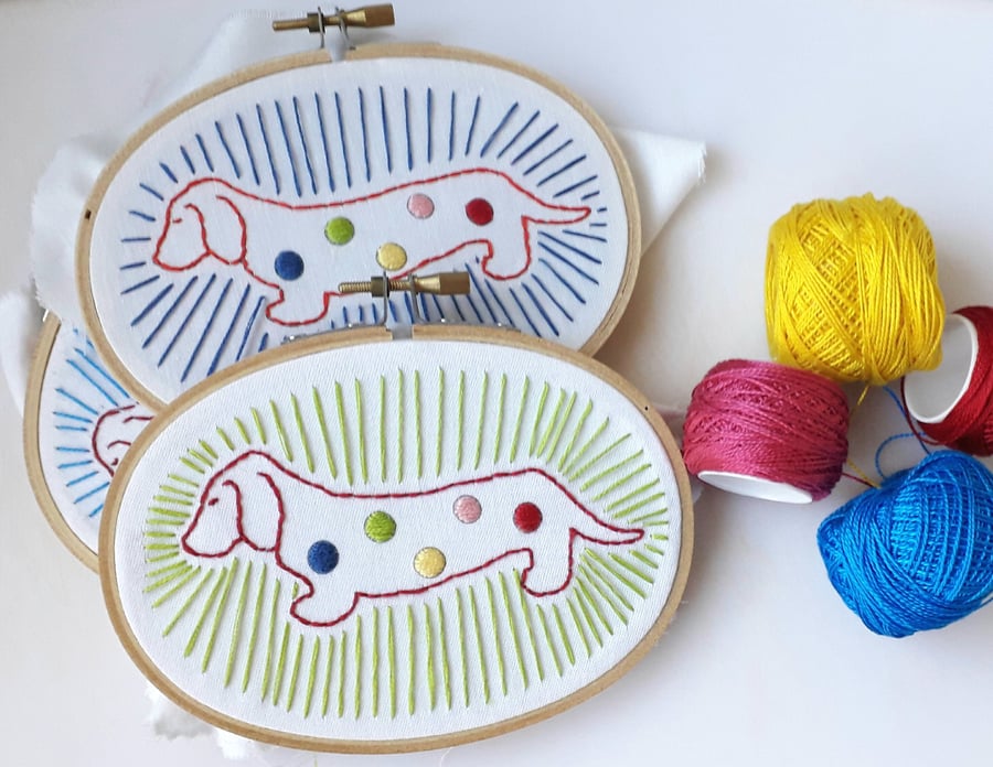 Dachshund Dog Embroidery Kit