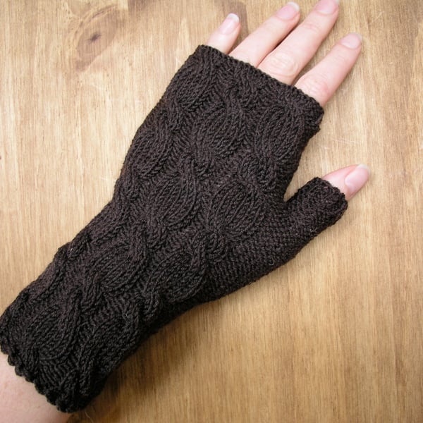  Fingerless gloves  wrist warmers brown