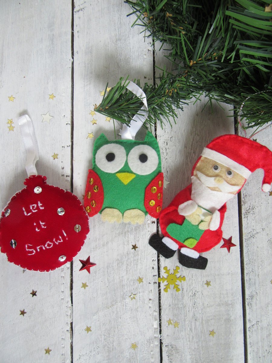 Set of 3 novelty felt Christmas decorations 