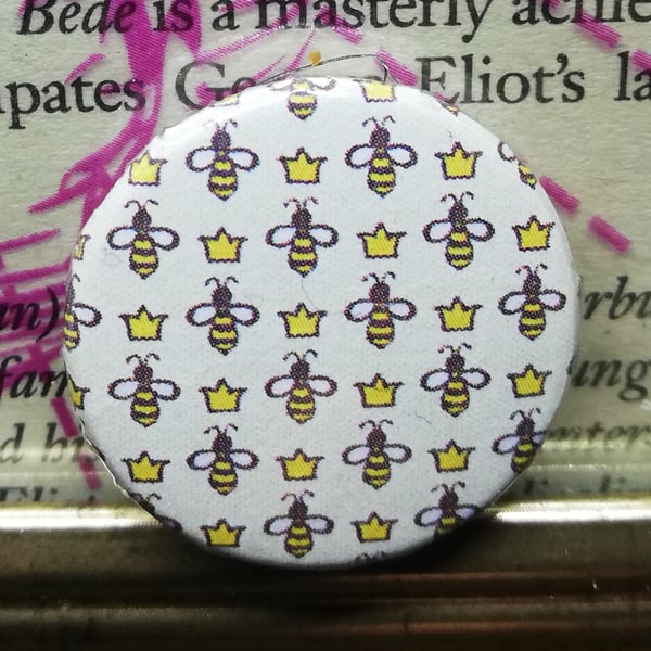 Queen Bee - yellow 25mm Button Badge - Free Postage!
