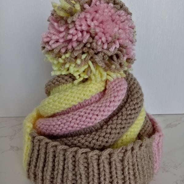 Neapolitan Ice Cream Swirl Hat - Bobble Hat for Kids 