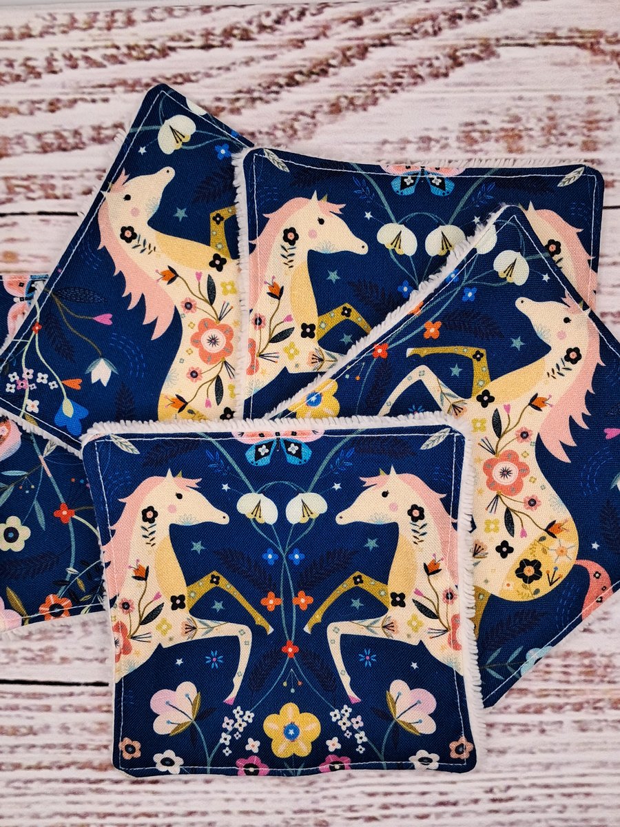 Horse reusable bamboo wipes (set of five)