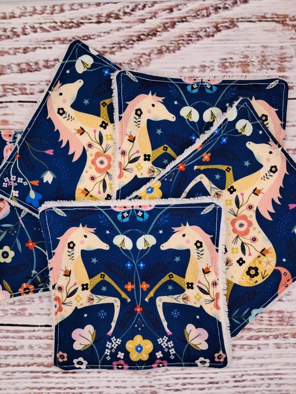 Horse reusable bamboo wipes (set of five)