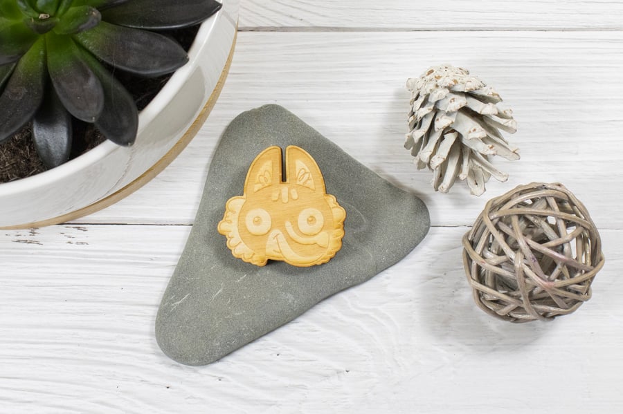 Native Creatures Wooden Fox Brooch, Pin, Clasp, Badge