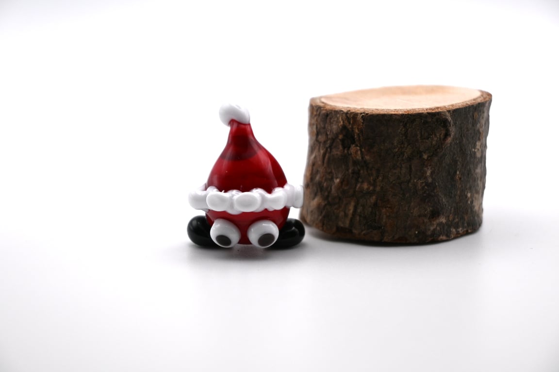 small glass christmas hat creature keepsake 