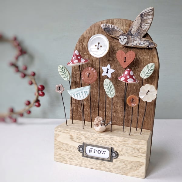 Winter Wildlife Garden with Owl and Snail in Wood and Clay