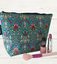 Makeup bags retro bird print