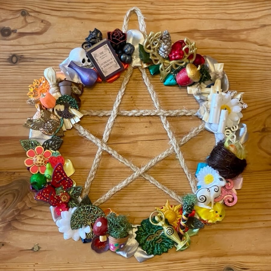 Handmade 29cm Pentagram Wheel Of The Year Wall or Door  Wreath. Wiccan, Witchy