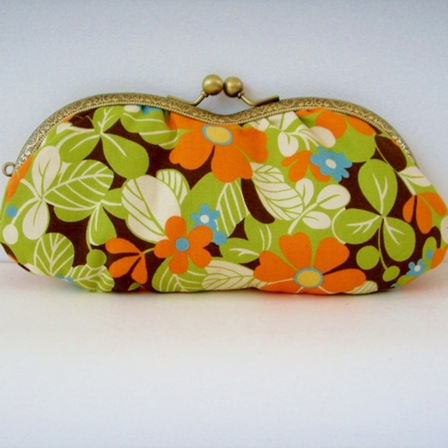Moda Freebird Purse/Glasses case