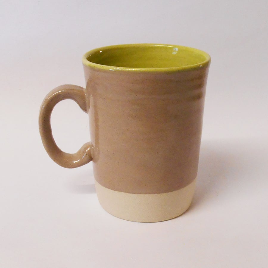 Mug Taupe glazed, chartreuse interior. 