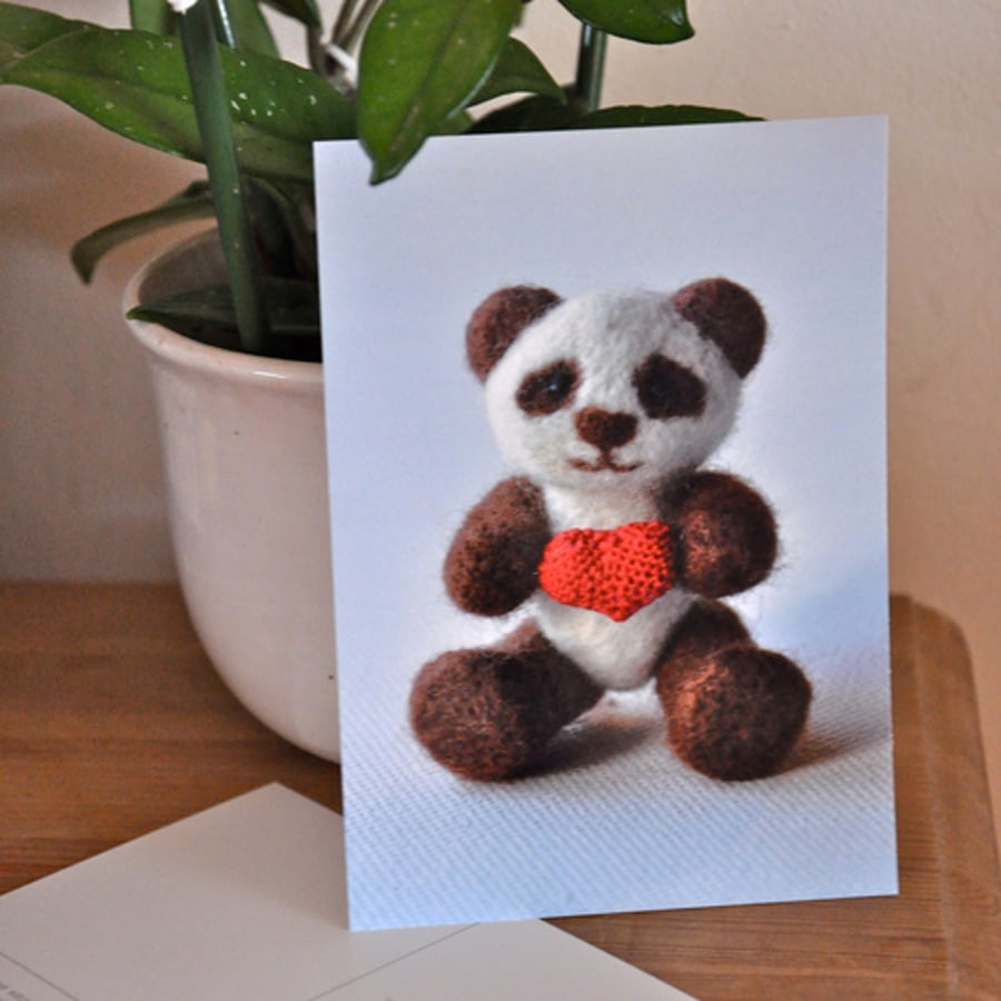 Valentine Postcard "Bear With My Heart" - Limited Edition