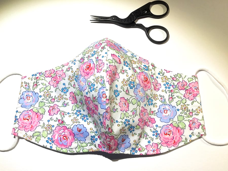 Liberty Floral 3 Layer Face Covering Mask With Removable Nose Wire 