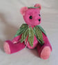 Collector's teddy bear 8" jointed 'Peach' velvet adorned with crocheted leaves  - Image 8