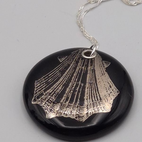 Large Scallop Seashell Fused Glass Pendant with Real Platinum Lustre Motif
