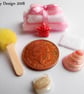 1:12 Scale Luxury Bathroom Set with Pink Towel Bale & Accessories - Image 3
